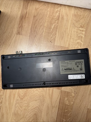 Samsung one connect soc1002b - samsung,